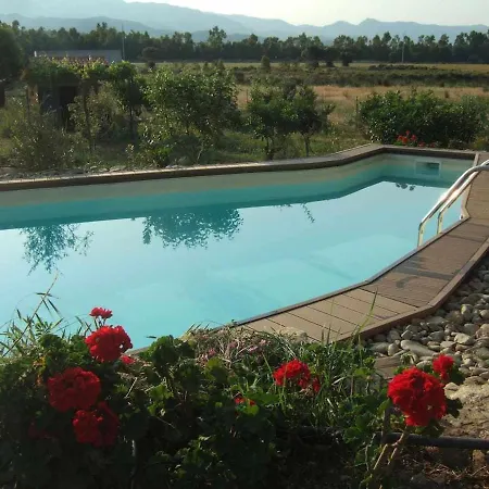 Holiday home Catiadas Casa Con Piscina E Terreno 1 *
