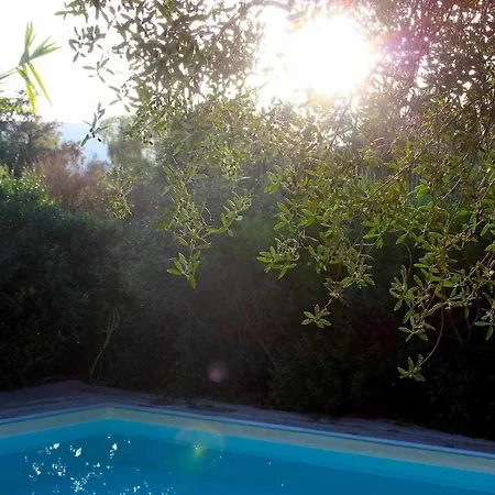 Catiadas Casa Con Piscina E Terreno 1 * Castiadas